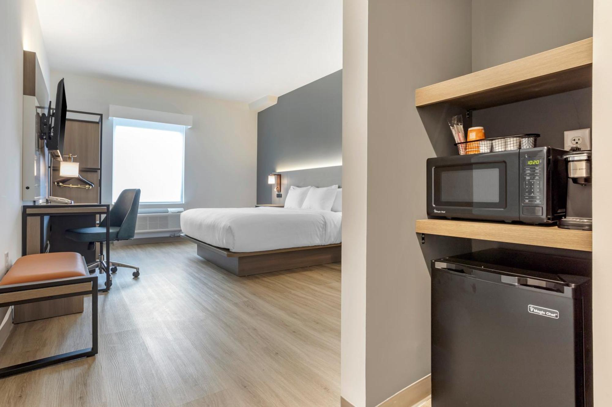 Comfort Inn & Suites Newark Liberty International Airport Eksteriør bilde