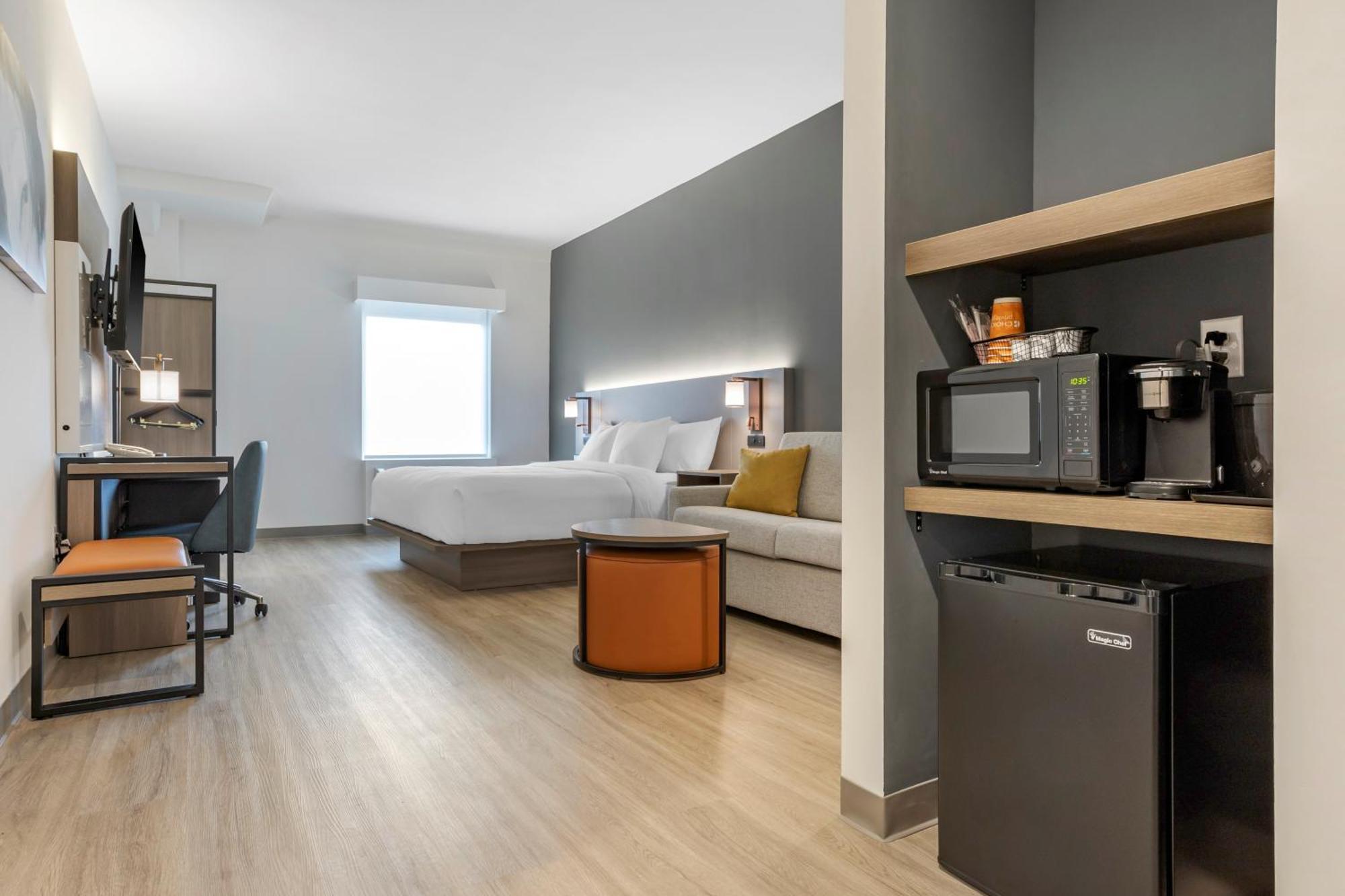 Comfort Inn & Suites Newark Liberty International Airport Eksteriør bilde