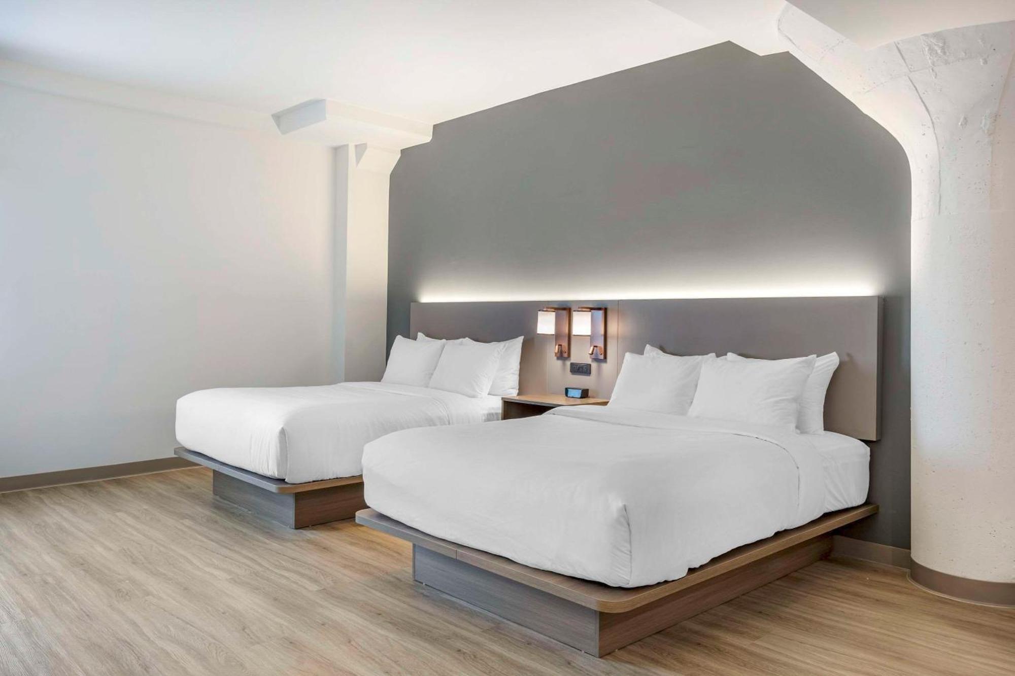 Comfort Inn & Suites Newark Liberty International Airport Eksteriør bilde